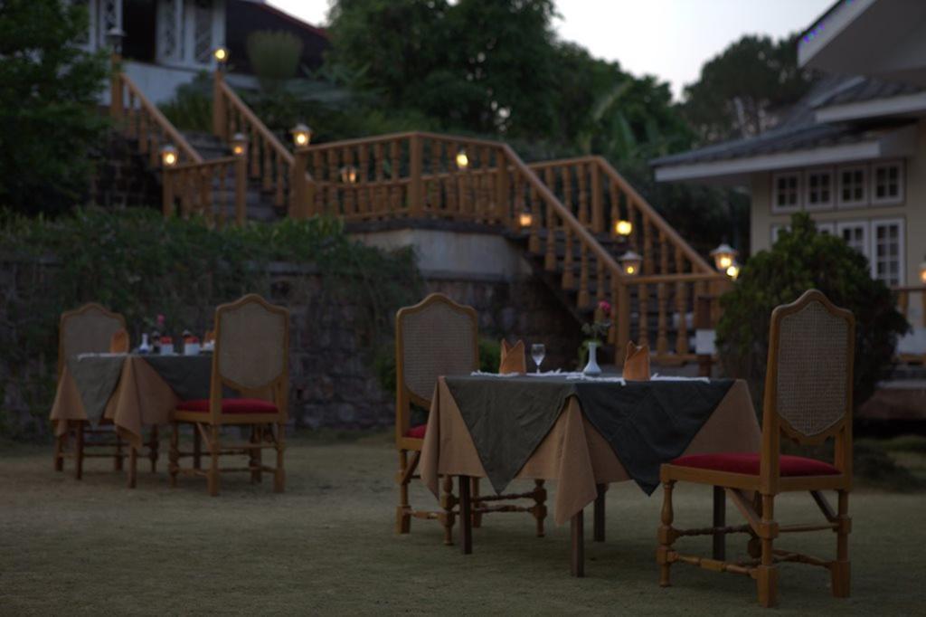 קלאו Pine Hill Resort מראה חיצוני תמונה