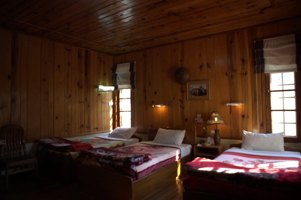קלאו Pine Hill Resort מראה חיצוני תמונה