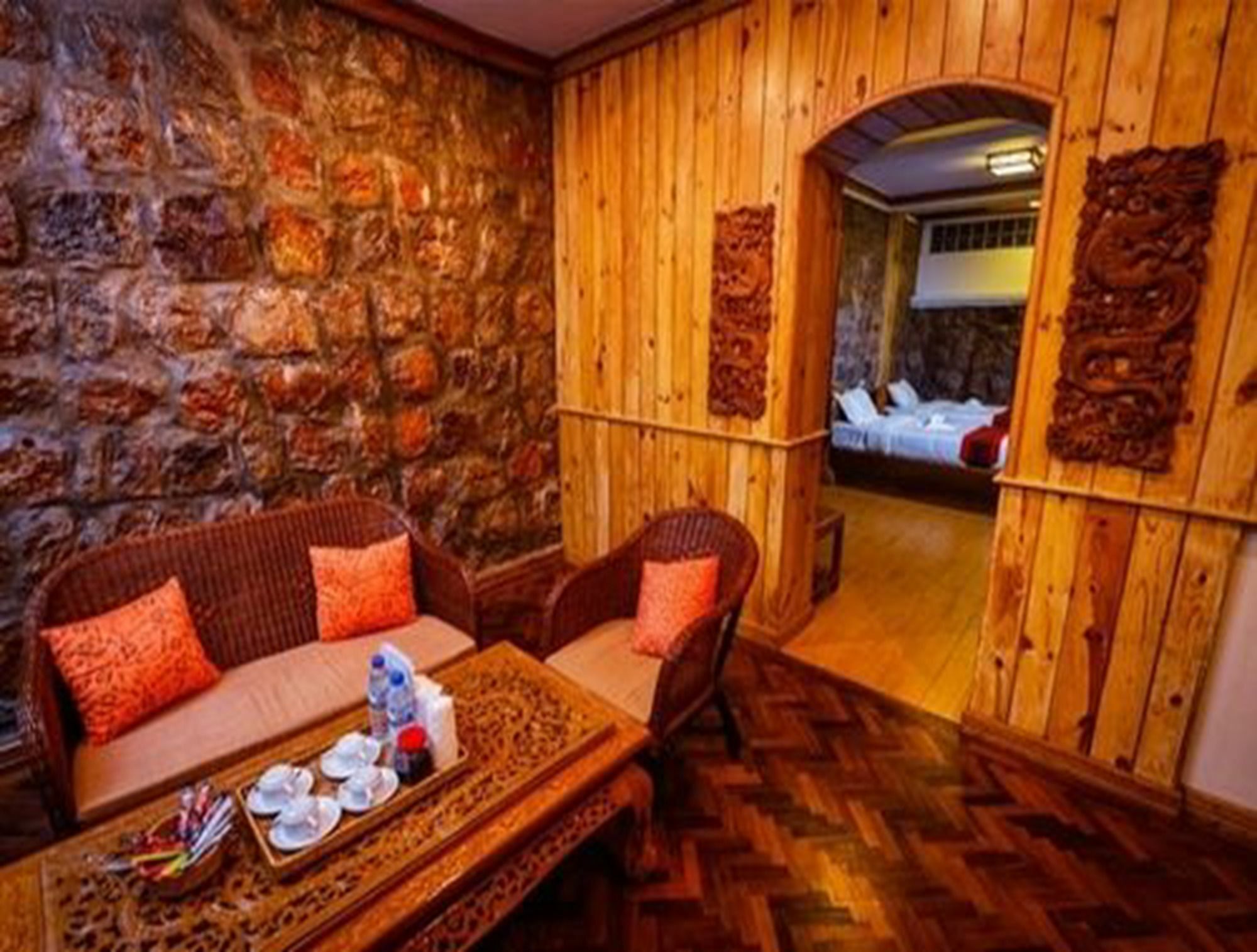 קלאו Pine Hill Resort מראה חיצוני תמונה